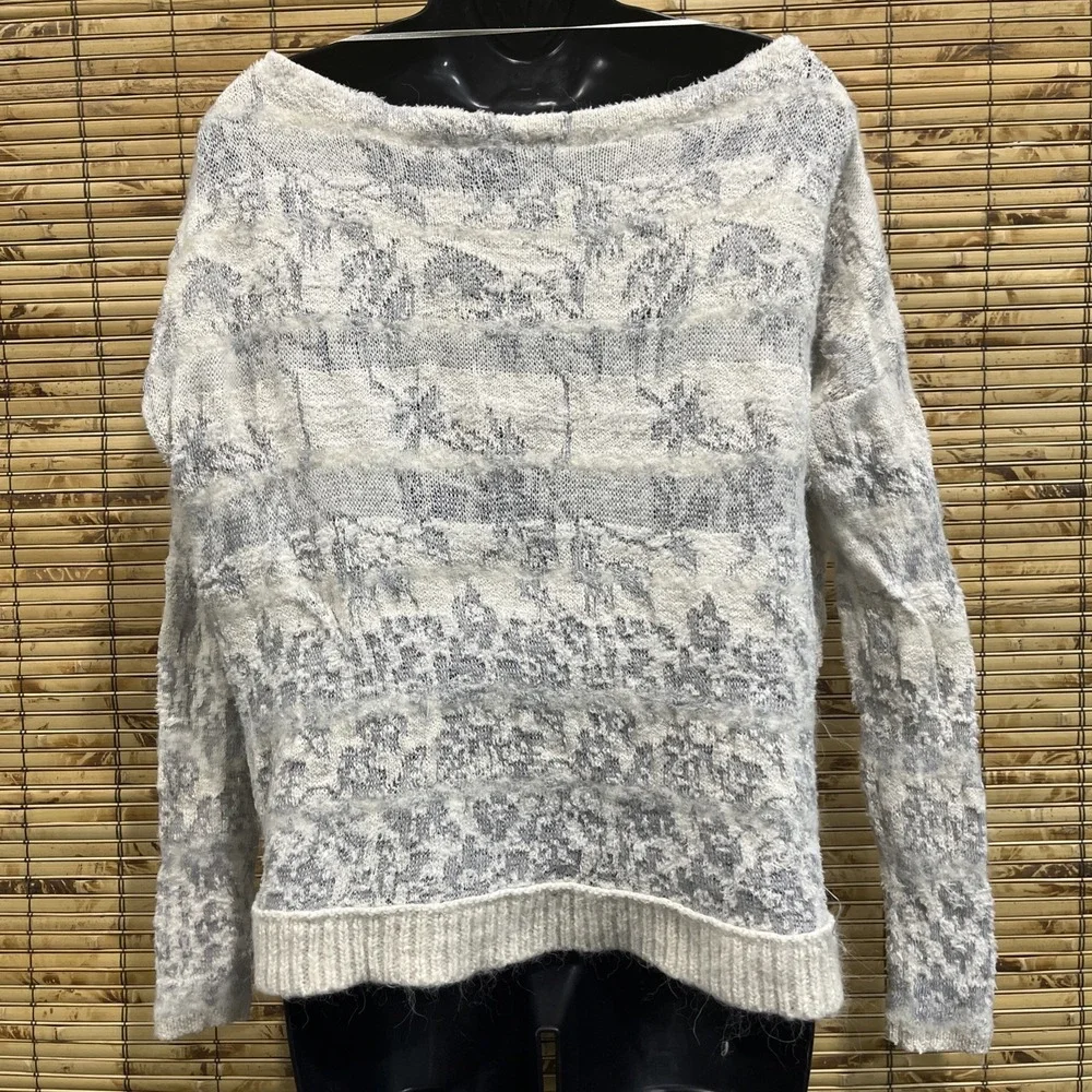 Free People Womens Sweater Top Sz S Cream Gray Alpaca Blend Fuzzy Boat Neck Cozy